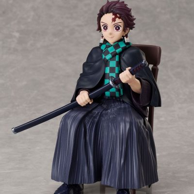 Demon Slayer: Kimetsu no Yaiba Szobor Tanjiro Kamado 15 cm