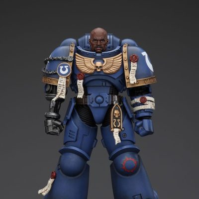 Warhammer 40k Akciófigura 1/18 Uitramarines Brother Chairon 13 cm