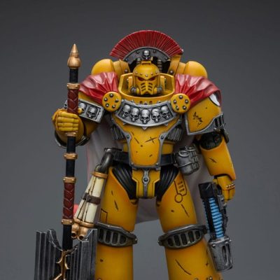 Warhammer The Horus Heresy Akciófigura 1/18 Imperial Fists Legion Chaplain Consul 12 cm