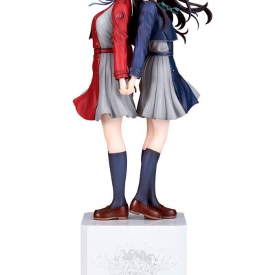 Lycoris Recoil PVC Szobor 1/8 Chisato Nishikigi & Takina Inoue 30 cm