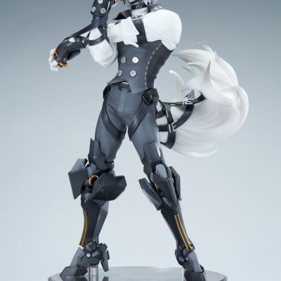 Zenless Zone Zero PVC Szobor 1/7 Von Lycaon 34 cm