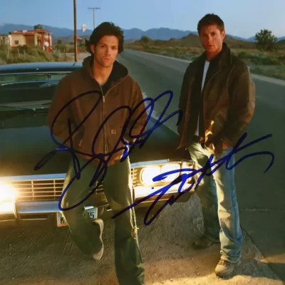 Jared Padalecki & Jensen Ackles aláírt 8X10 fotó Supernatural (Odaát - Sam & Dean Winchester)