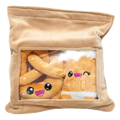 Yummis Together Plüss Figura 2 Pack Pretzel & Beer in Take Away Táska 21 cm