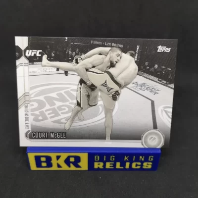 2015 Topps UFC Chronicles Black and White #102 Court McGee /188 UFC kártya