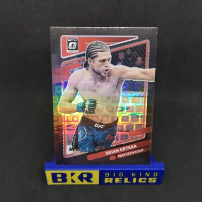 2022 Donruss Optic UFC Black Pandora #48 Brian Ortega UFC kártya CASE HIT