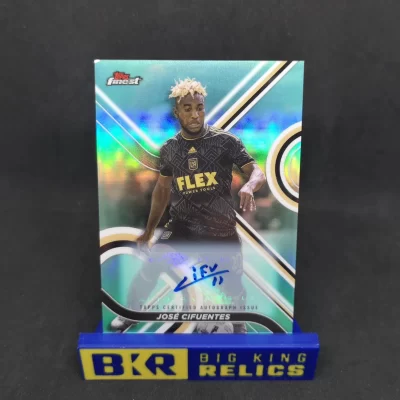 2022 Finest MLS Autographs Aqua Refractors #44 Jose Cifuentes /75 focis kártya