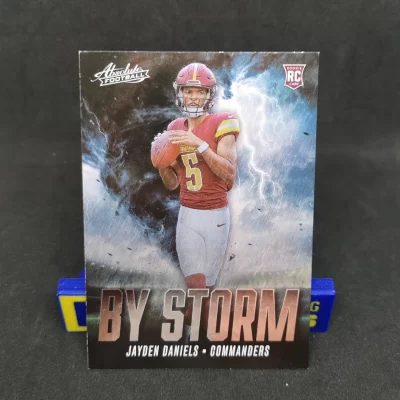 2024 Absolute By Storm #2 Jayden Daniels RC NFL kártya